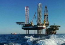 Oil prices dip over global economic slowdown