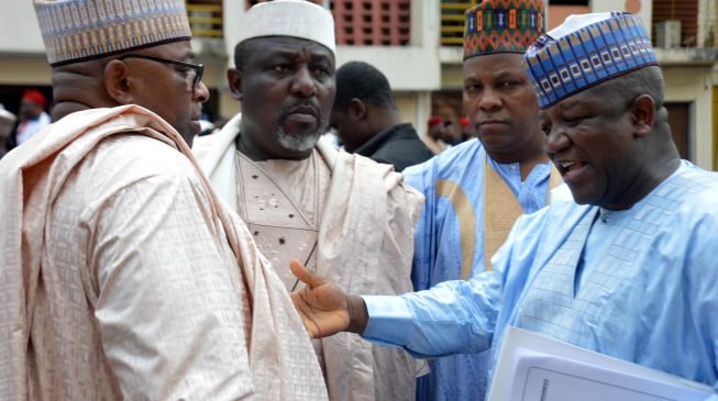 Pic-30.-APC-National-Working-Committee-meeting-in-Abuja-653x365.jpg
