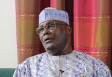 Atiku mocks Buhari for celebrating ‘800metres trek’