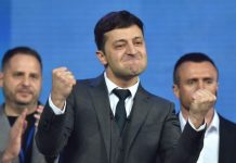 Ukraine Popular Comedian Zelensky Wins Presidential Election
