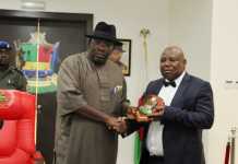 Gov. Dickson to Brambaifa: NDDC diverting project money to fund elections Bayelsa State Governor, Hon. Seriake Dickson (left) presenting a souvenir to the Acting Managing Director/Chief Executive Officer of NDDC, Prof. Nelson Brambaifa (right) during a courtesy call at Government House, Yenagoa