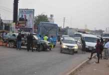 Coronvirus: Security operatives enforce lockdown at FCT boundary – PHOTOS