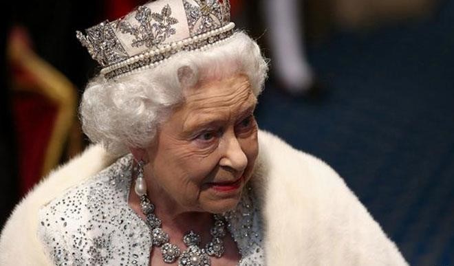 VIDEO: “We will succeed” in coronavirus fight - 93yrs Queen Elizerbeth ...