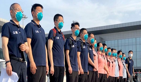 Chinese-doctors-3
