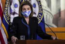 Democrat Pelosi Narrowly Re-Elected As US House Speaker